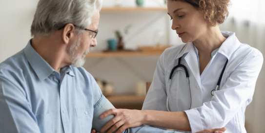 Erhöhte Cholesterinwerte – oft unbemerkt, aber gut behandelbar